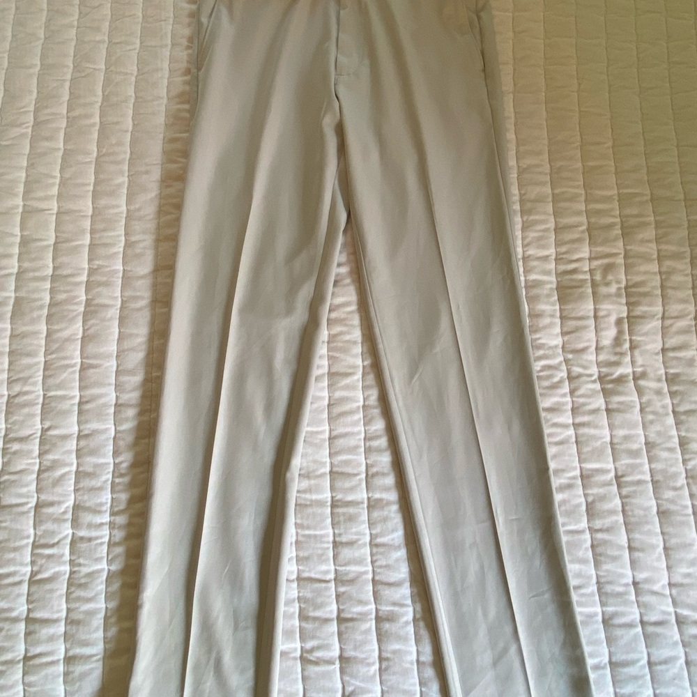 Haggar Men's Light beige Dress Pants